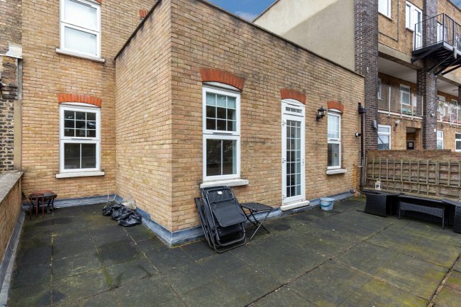 79 High Road and Flats 1-4 Alexander Court, East Finchley, London N2 8AD 1