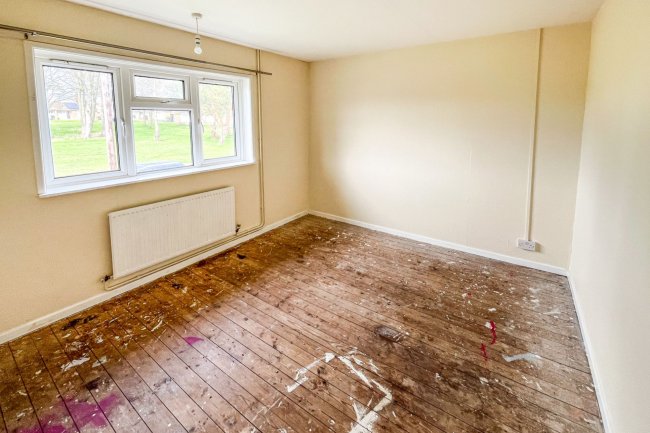 12 Meadow Road, Yeovil, Somerset, BA21 5PA 7