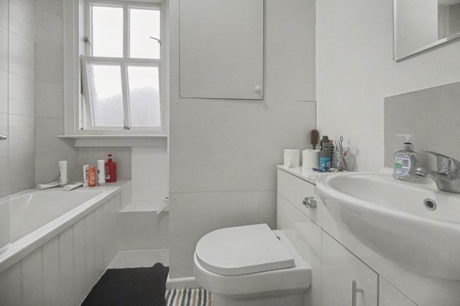 53 Waleran Apartments, Old Kent Road, London SE1 5UX 6
