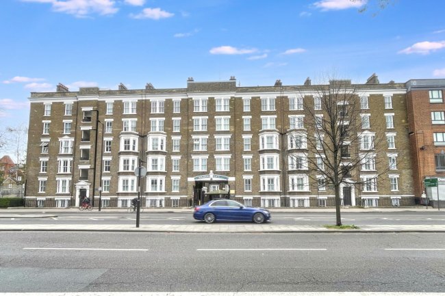 53 Waleran Apartments, Old Kent Road, London SE1 5UX 6