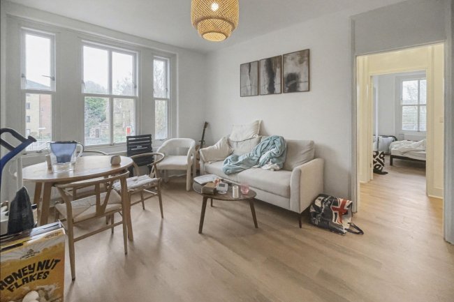 53 Waleran Apartments, Old Kent Road, London SE1 5UX 6