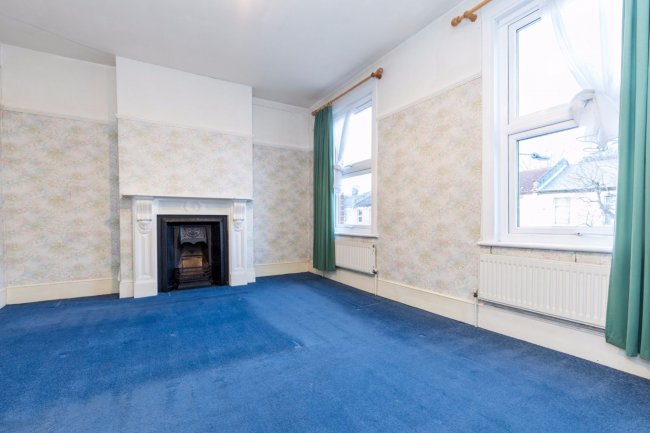 74 Abbey Grove, Abbey Wood, London SE2 9EP 1