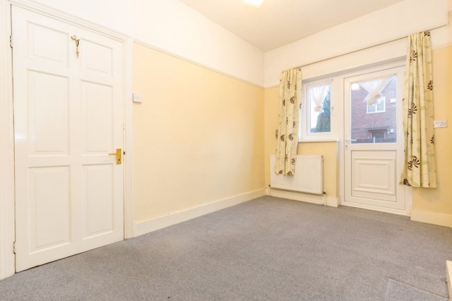 74 Abbey Grove, Abbey Wood, London SE2 9EP 1