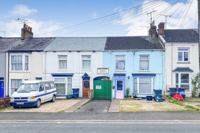 6A Alma Street, Taunton TA1 3AH 7