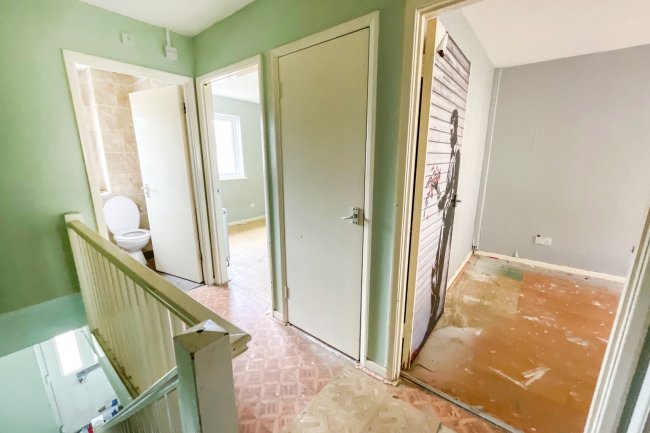 49 North Road, Shanklin, Isle of Wight, PO37 6DE 8