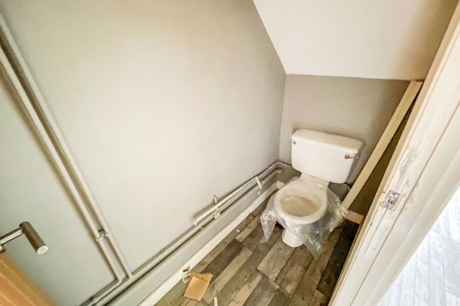 49 North Road, Shanklin, Isle of Wight, PO37 6DE 8