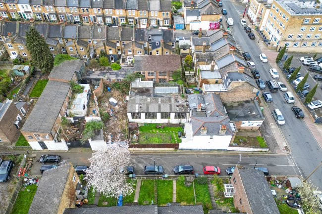 Land and Buildings on the West Side of Curnick's Lane, West Norwood, London, SE27 0UR 4