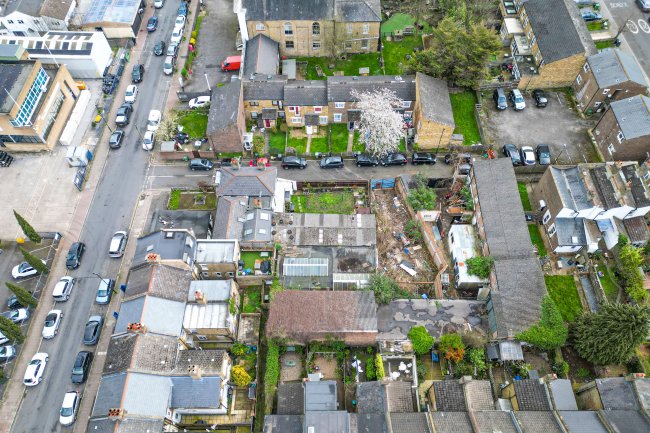 Land and Buildings on the West Side of Curnick's Lane, West Norwood, London, SE27 0UR 4