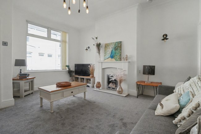 13 Topcliffe Street, Hartlepool, TS26 8LL 9