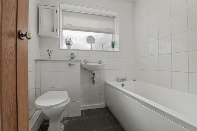 13 Topcliffe Street, Hartlepool, TS26 8LL 9