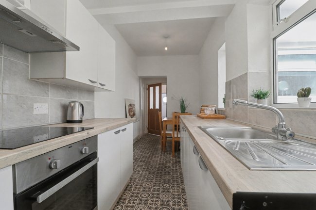 13 Topcliffe Street, Hartlepool, TS26 8LL 9