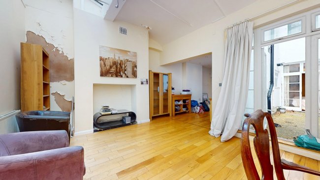 41A St Georges Square, Pimlico, London, SW1V 3QN 3
