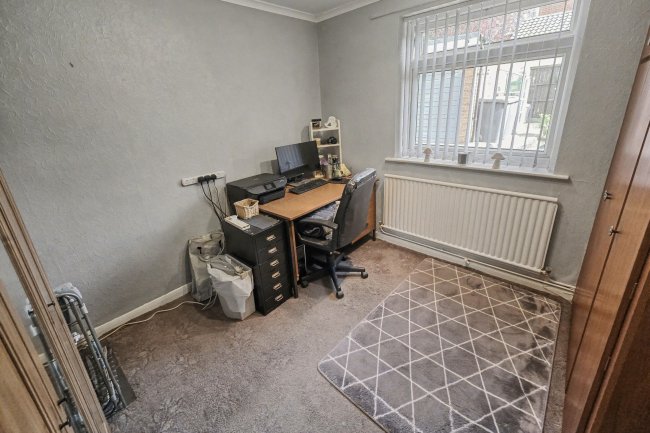 2B Chilton Drive, Watnall, Nottingham, NG16 1HL 5