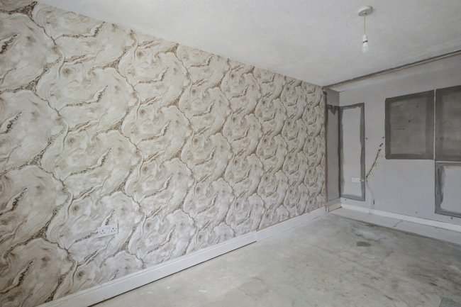 18 Meadowsweet Way, Wymering, PO6 3UT 7