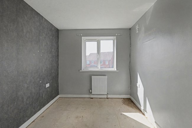 18 Meadowsweet Way, Wymering, PO6 3UT 7