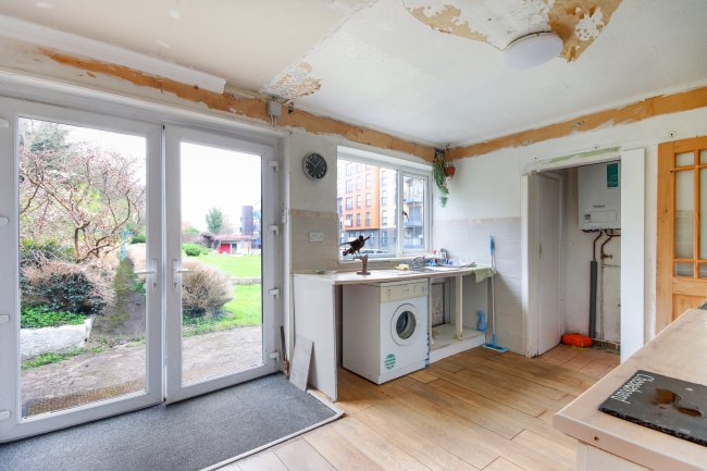 Brewery House, St Marys Road, Stone, Dartford, DA9 9AR 10