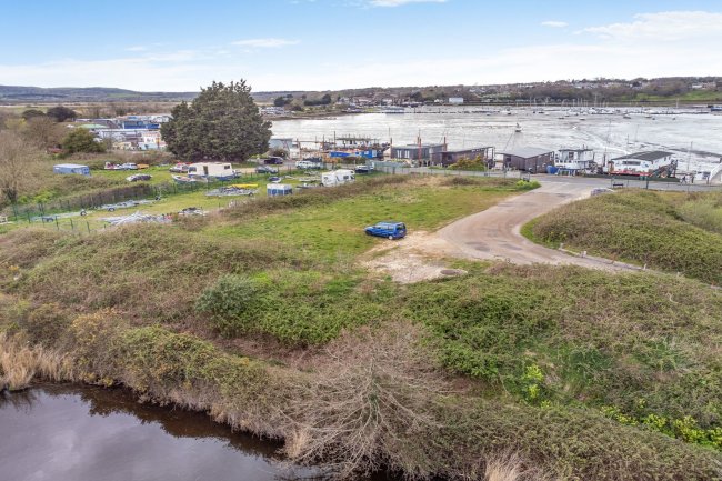 Bembridge Boatyard, Embankment Road, Bembridge, Isle of Wight PO35 5NR 7