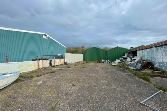 Bembridge Boatyard, Embankment Road, Bembridge, Isle of Wight PO35 5NR 7