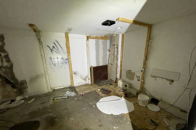 Bembridge Boatyard, Embankment Road, Bembridge, Isle of Wight PO35 5NR 7