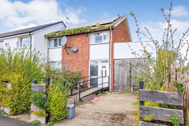 29 Monmouth Road, Middlesbrough, North Yorkshire, TS6 9SA 2