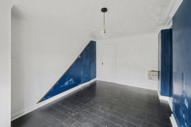 24 Gunn Close, Nottingham NG6 7DY 4