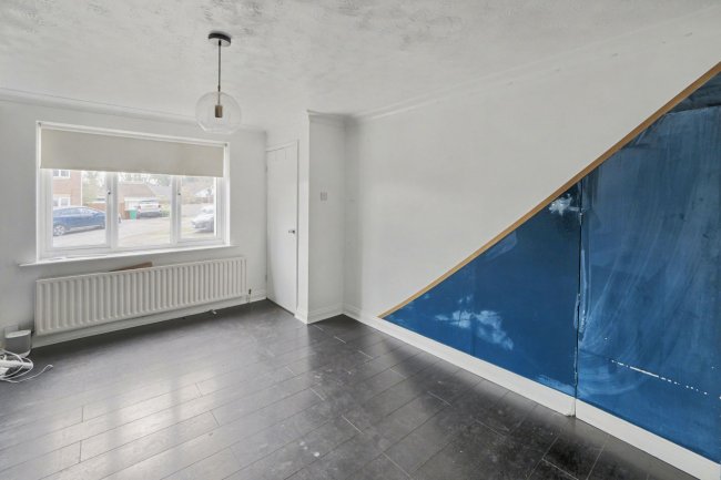 24 Gunn Close, Nottingham NG6 7DY 4