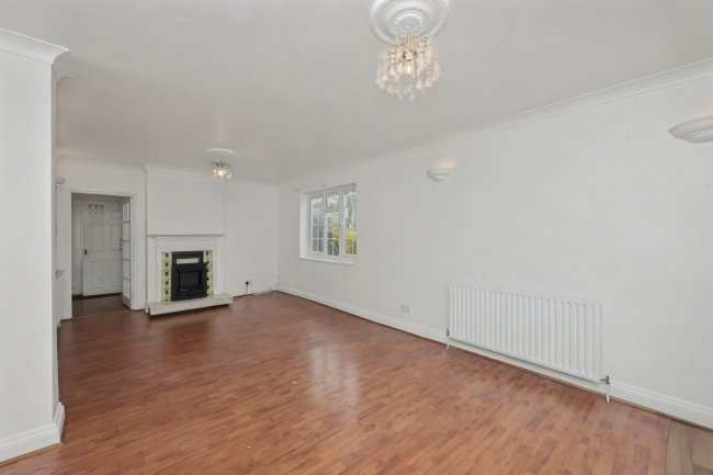 491 Goffs Lane, Goffs Oak, Waltham Cross EN7 5HH 7