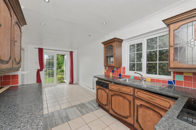 491 Goffs Lane, Goffs Oak, Waltham Cross EN7 5HH 7