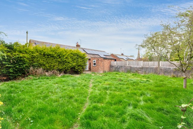 11 Royston Avenue, Spaldwick, Huntingdon, Cambridgeshire, PE28 0TH 4