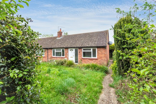 11 Royston Avenue, Spaldwick, Huntingdon, Cambridgeshire, PE28 0TH 4