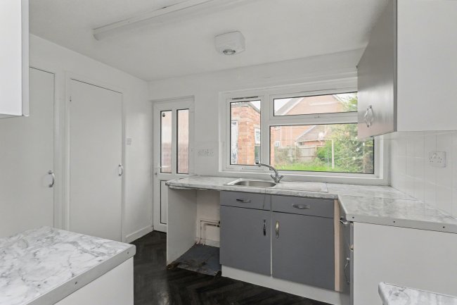 11 Royston Avenue, Spaldwick, Huntingdon, Cambridgeshire, PE28 0TH 4