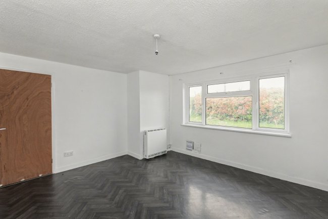 11 Royston Avenue, Spaldwick, Huntingdon, Cambridgeshire, PE28 0TH 4