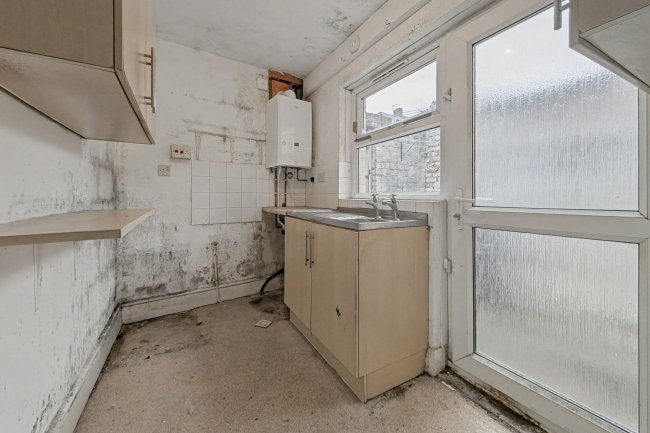 59 Bertram Street, South Shields, Tyne And Wear, NE33 5PQ 5