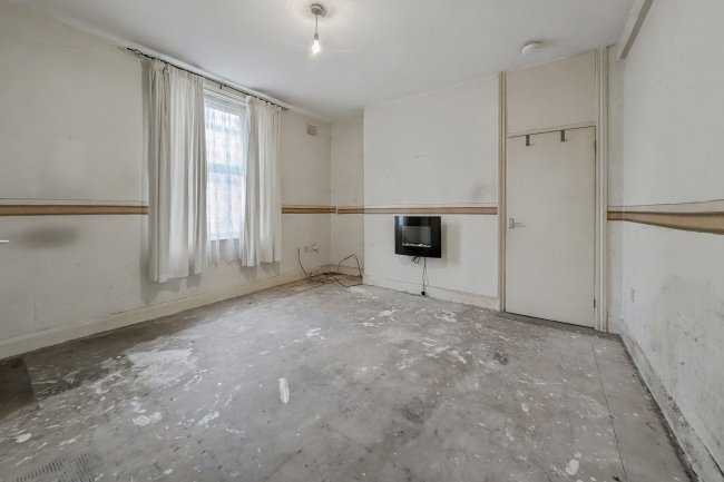 59 Bertram Street, South Shields, Tyne And Wear, NE33 5PQ 5