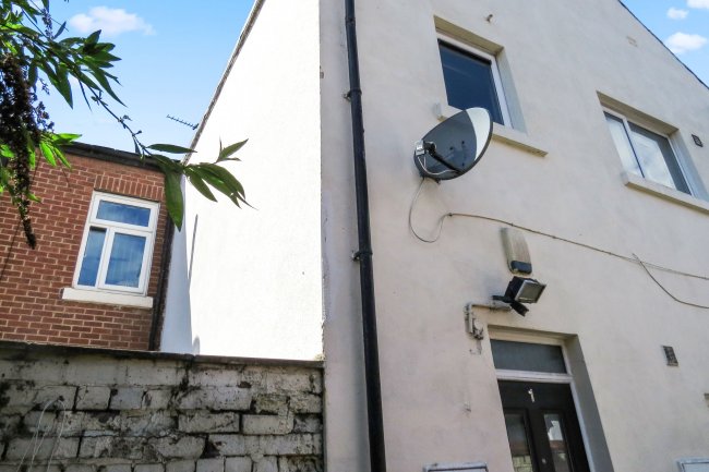 1 Eldon Street, Preston, Lancashire, PR1 7YD 6