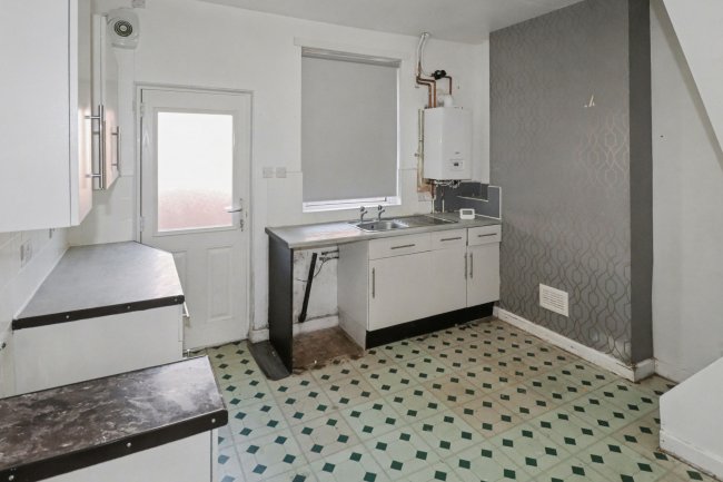 3 Fairbairn Street, Horwich, Bolton, Greater Manchester, BL6 5NF 8