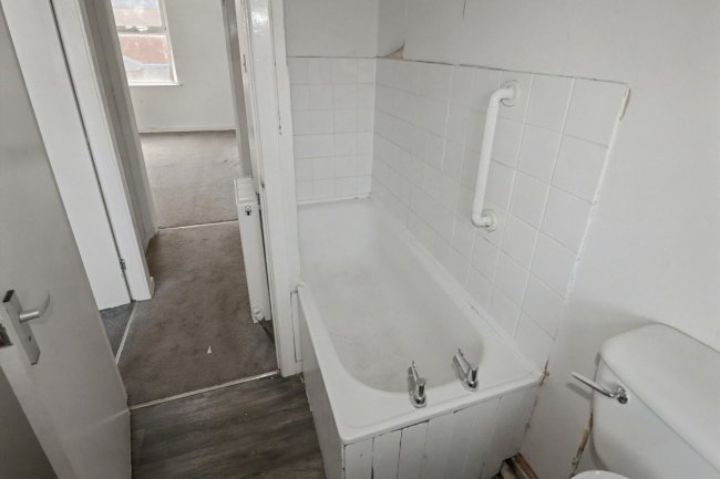 3 Fairbairn Street, Horwich, Bolton, Greater Manchester, BL6 5NF 8