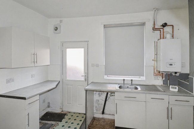 3 Fairbairn Street, Horwich, Bolton, Greater Manchester, BL6 5NF 8