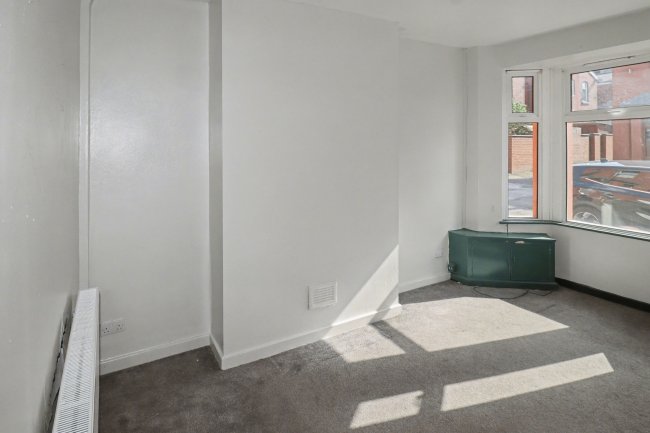 3 Fairbairn Street, Horwich, Bolton, Greater Manchester, BL6 5NF 8