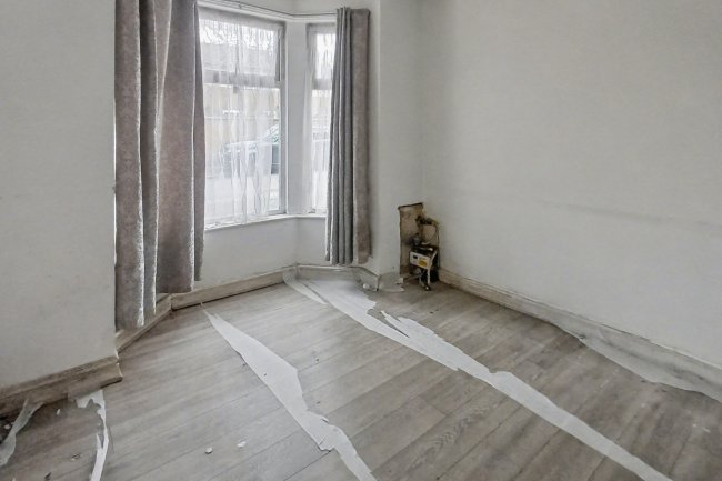 64 Greville Street, Manchester, Greater Manchester, M13 0YG 3