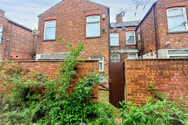 64 Greville Street, Manchester, Greater Manchester, M13 0YG 3