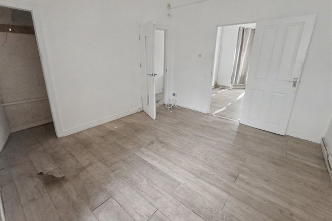 64 Greville Street, Manchester, Greater Manchester, M13 0YG 3