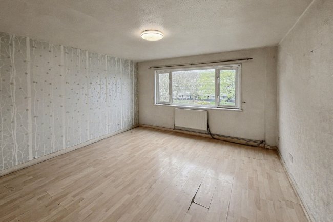 64 Raccoon Way, Hounslow, Middlesex, TW4 7PJ 1