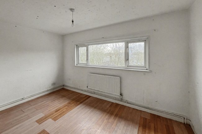 49 Raccoon Way, Hounslow, Middlesex, TW4 7PL 2