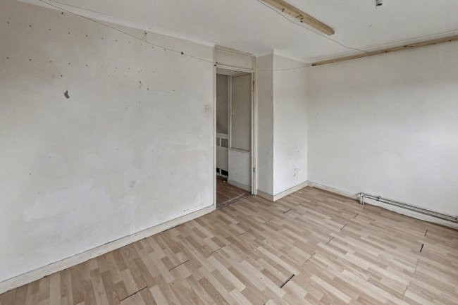 49 Raccoon Way, Hounslow, Middlesex, TW4 7PL 2