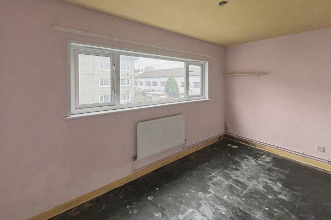 41 Raccoon Way, Hounslow, Middlesex, TW4 7PL 3