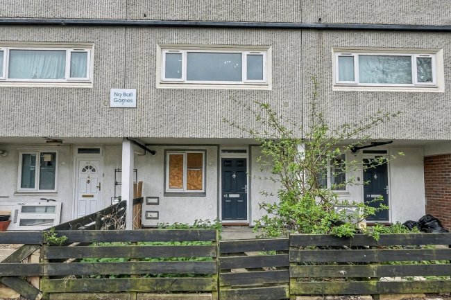 41 Raccoon Way, Hounslow, Middlesex, TW4 7PL 3