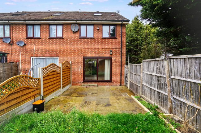 7 Millstone Mews, South Darenth, Dartford, Kent, DA4 9HT 3