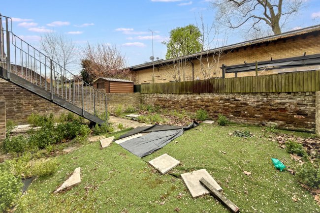 260A Dalston Lane, Hackney, London, E8 1JG 6