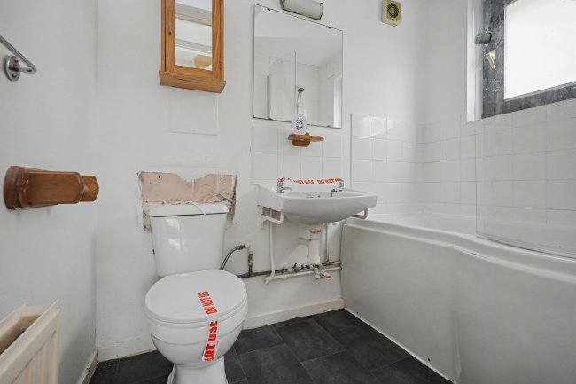 51 Carter Gate, Nottingham, NG1 1GL 1